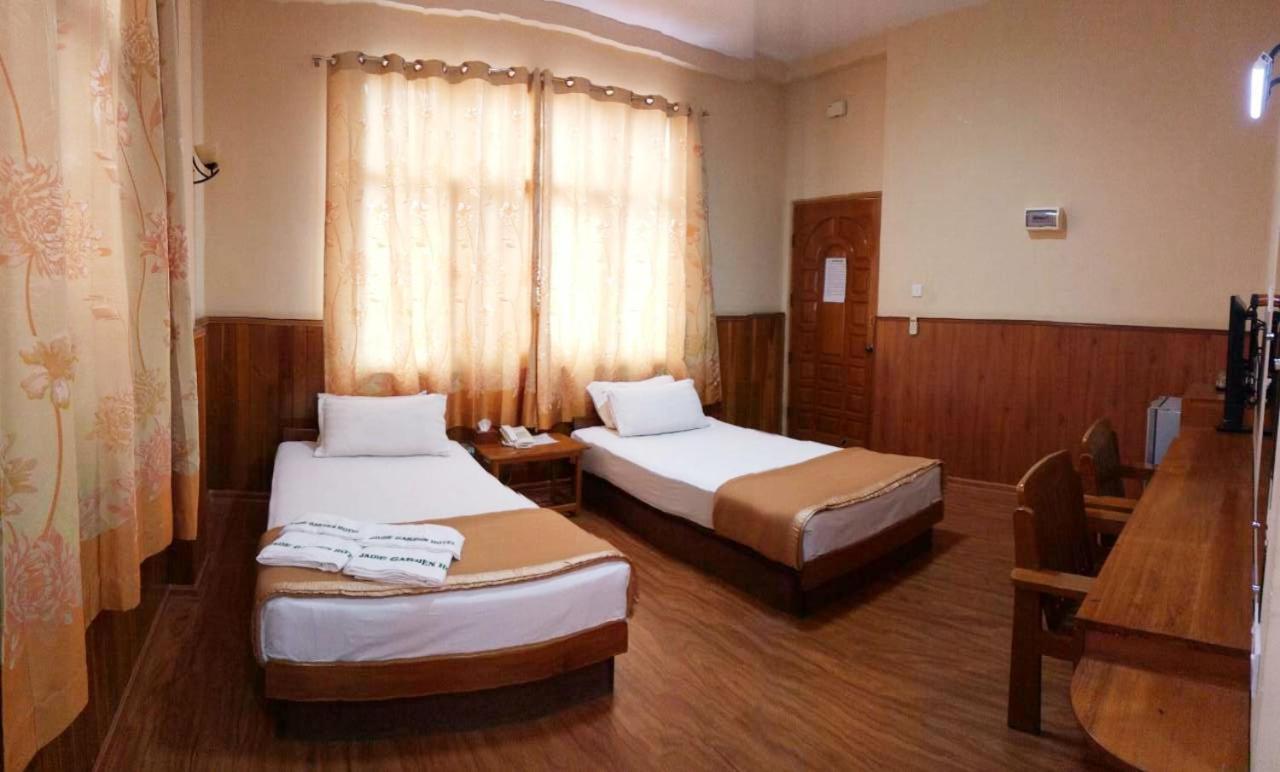 Jade Garden Hotel Баго Екстер'єр фото
