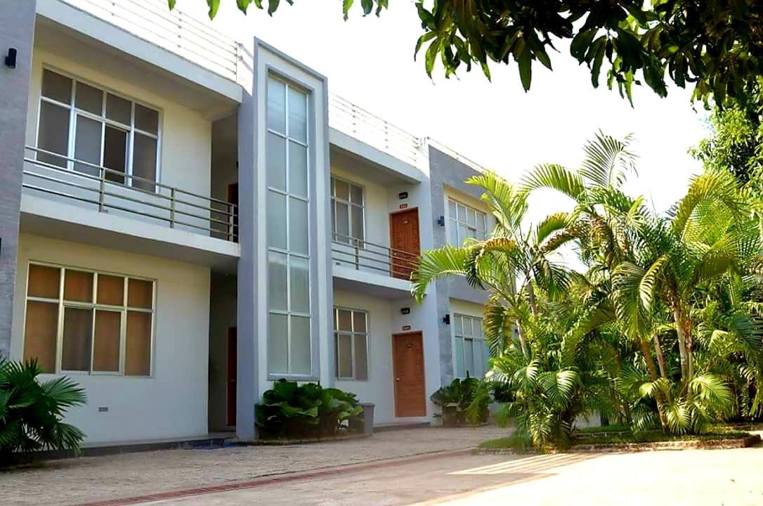 Jade Garden Hotel Баго Екстер'єр фото